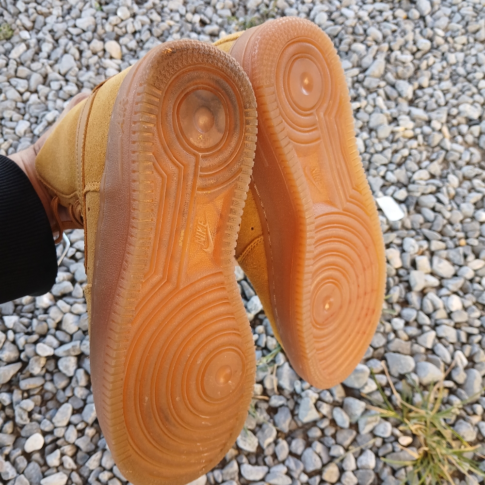 Nike Air Force 1 High LV8 Streetwear/Lifestyle Shoes Size 5 Youth/6.5 Women - Picture 8 of 10